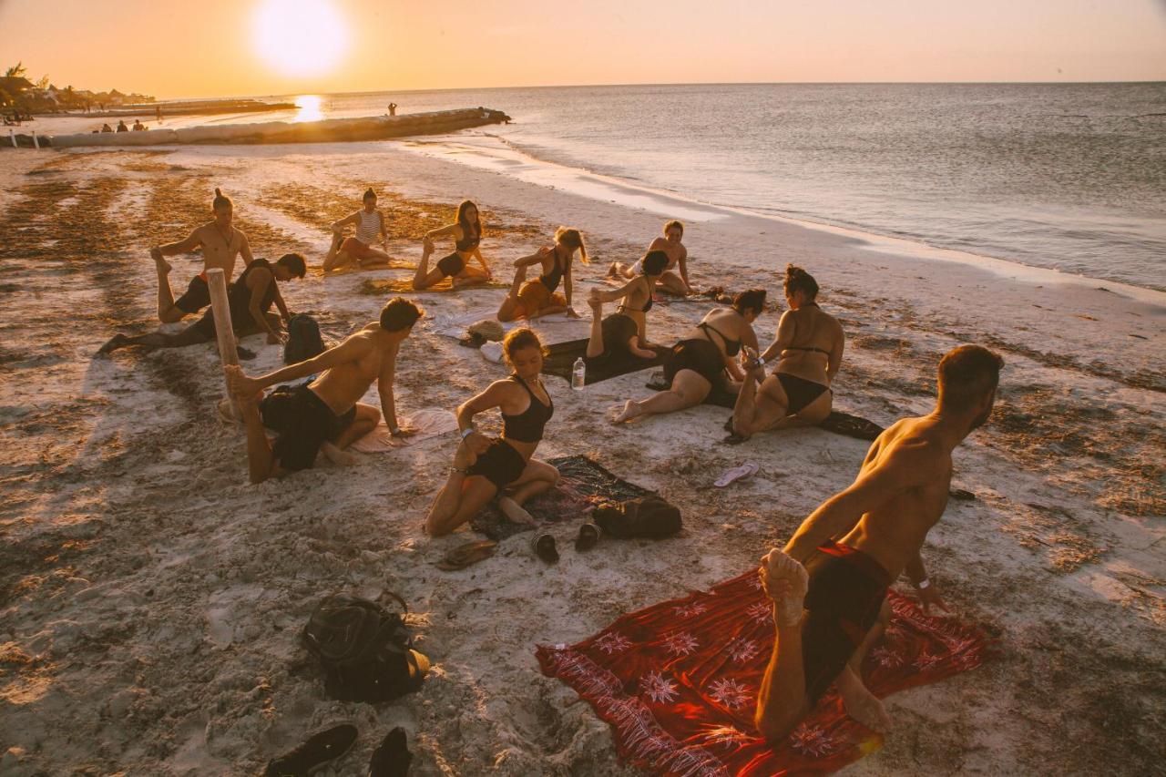 Che Holbox Hostel & Bar Adults Only Экстерьер фото