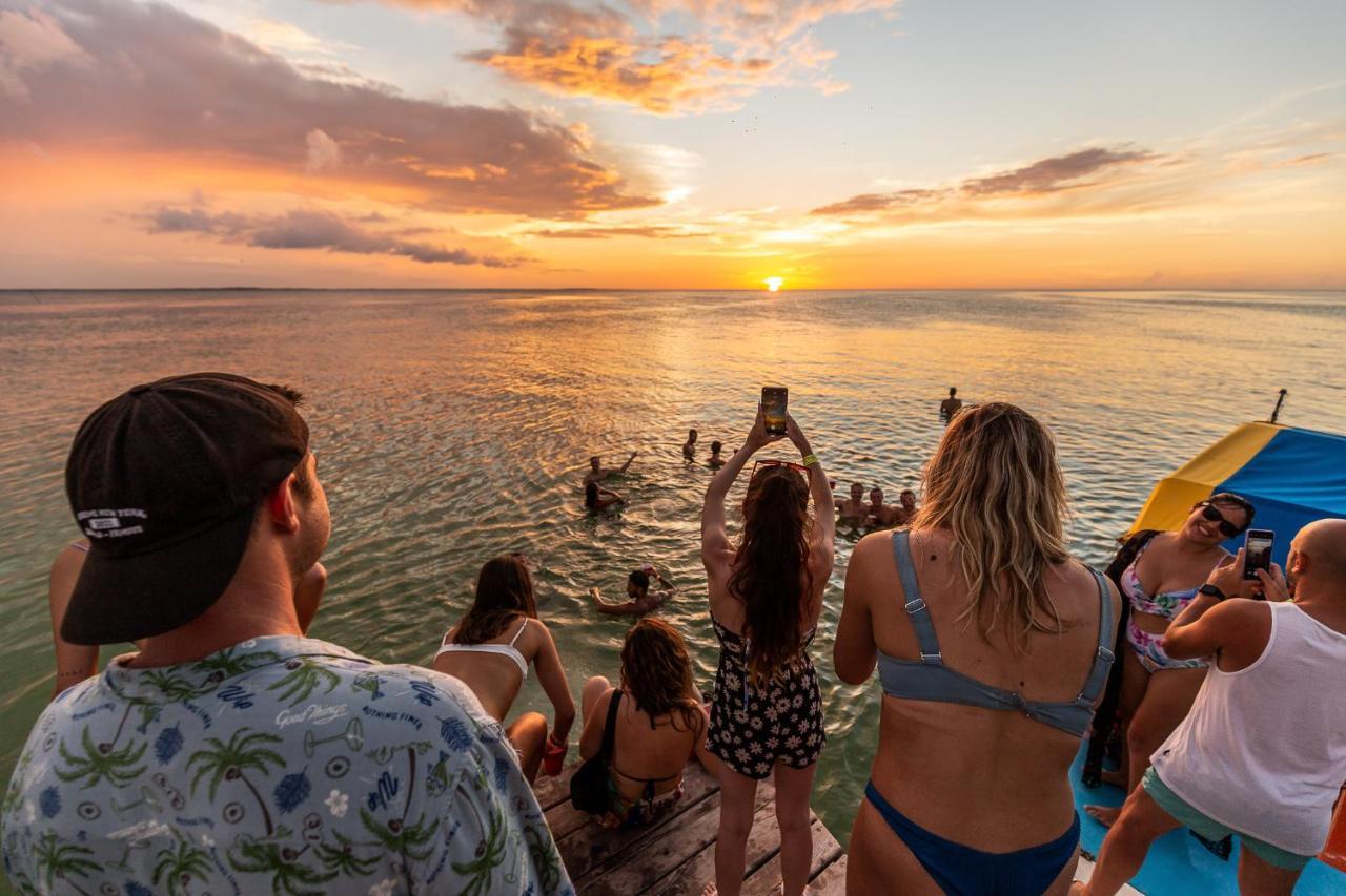 Che Holbox Hostel & Bar Adults Only Экстерьер фото